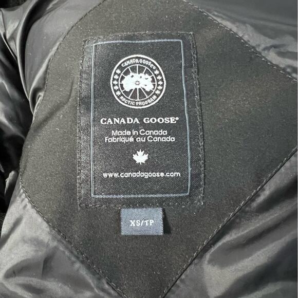 Canada Goose Elrose Down Parka Puffer in Black  Sz XS - Picture 4 of 11